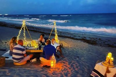 Picnic privado de lujo en la playa al amanecer en Hollywood