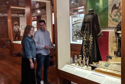 Visita el museo Bryan