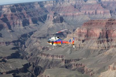 Tour en helicóptero por el North Canyon con excursión opcional a Hummer