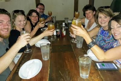 Tour de cócteles artesanales de Greenville