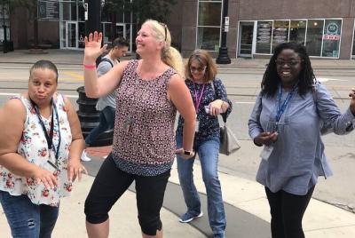 Explore Hartford con una búsqueda del tesoro única de Crazy Dash