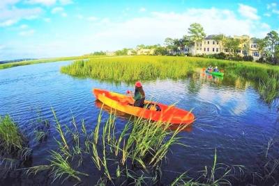 Kayak y café en Hilton Head Kayak y café en Hilton Head