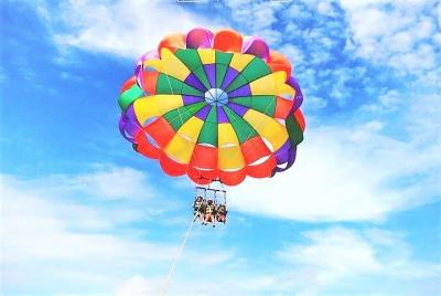 Aventura en parasailing en Hilton Head Island Aventura en parasailing en Hilton Head Island
