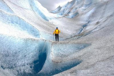 Caminata por el glaciar de Mendenhal Caminata por el glaciar de Mendenhal