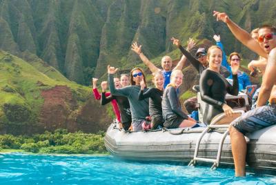 Aventura de rafting y esnórquel en la costa de Na Pali Aventura de rafting y esnórquel en la costa de Na Pali