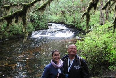 3 horas de caminata por el bosque lluvioso y Totem Park