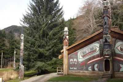 Visita a Totem Bight y la ciudad de Ketchikan