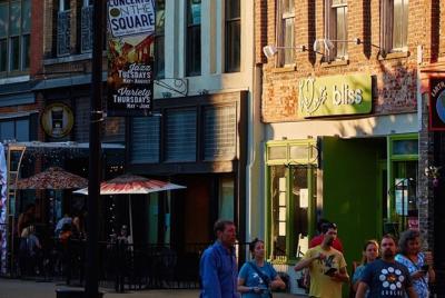 Herencia de la música country de Knoxville: un recorrido de audio autoguiado