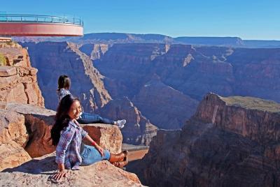Escapada al West Rim del Gran Cañón y la presa Hoover desde Las Vegas con Skywalk opcional Escapada al West Rim del Gran Cañón y la presa Hoover desde Las Vegas con Skywalk opcional