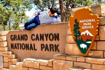 Tour en grupo pequeño de 2 días: Gran Cañón, Cañón Zion y Cañón Bryce desde Las Vegas Tour en grupo pequeño de 2 días: Gran Cañón, Cañón Zion y Cañón Bryce desde Las Vegas