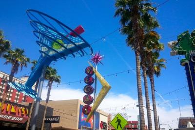 Recorrido histórico a pie por el centro de la ciudad y Fremont Street Recorrido histórico a pie por el centro de la ciudad y Fremont Street