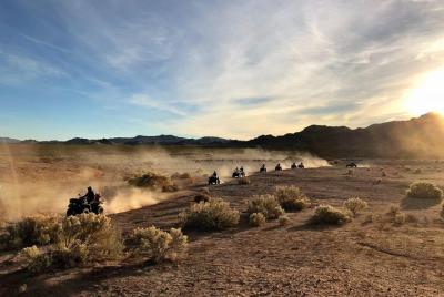 Tour de medio día en vehículo todoterreno por el desierto de Mojave desde Las Vegas Tour de medio día en vehículo todoterreno por el desierto de Mojave desde Las Vegas