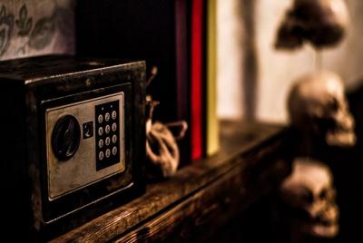 Lockdown Cursed Cabin Escape Room en Las Vegas Lockdown Cursed Cabin Escape Room en Las Vegas