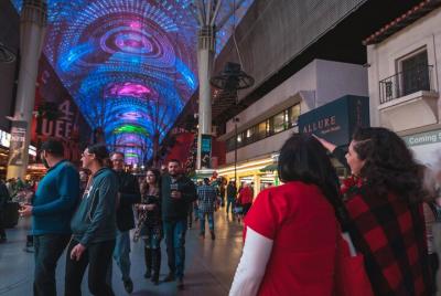 Tour a pie de 2 horas para grupos pequeños en el centro de Las Vegas Tour a pie de 2 horas para grupos pequeños en el centro de Las Vegas