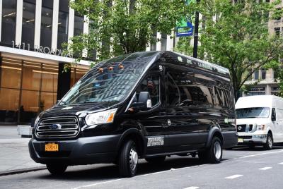 Traslado privado desde los aeropuertos de Nueva York para llegadas con todo incluido Traslado privado desde los aeropuertos de Nueva York para llegadas con todo incluido