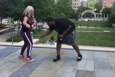 Experiencia única de búsqueda del tesoro en Los Ángeles por Zombie Scavengers