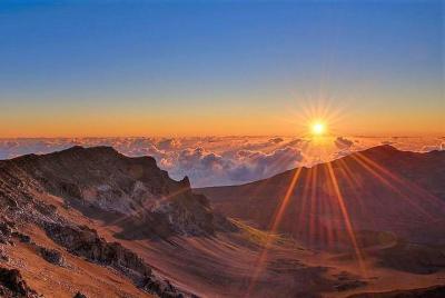 Mejor recorrido guiado en bicicleta al amanecer por Haleakala con Bike Maui Mejor recorrido guiado en bicicleta al amanecer por Haleakala con Bike Maui