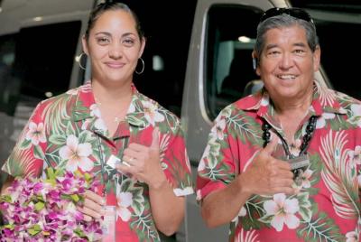 Traslado compartido de ida y vuelta: Aeropuerto internacional de Maui al hotel Traslado compartido de ida y vuelta: Aeropuerto internacional de Maui al hotel