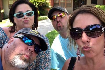 Participa en una divertida búsqueda del tesoro en Memphis de Zombie Scavengers