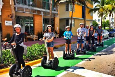 Tour compartido de 30 minutos en segway por Ocean Drive Tour compartido de 30 minutos en segway por Ocean Drive