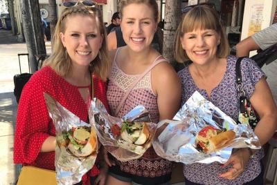 Visita guiada de medio día con comida y visita cultural a Little Havana Visita guiada de medio día con comida y visita cultural a Little Havana