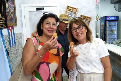 "El Tour La Pequeña Habana" Cuando la autenticidad importa, usted toma la decisión acertada.