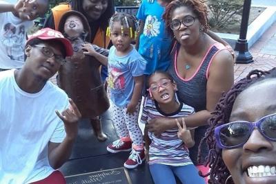 Búsqueda del tesoro en la ciudad de Minneapolis por Zombie Scavengers