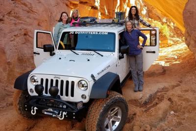¡Hazlo como un local! ¡Conduce un cañón en la comodidad de tu SUV personal! ¡Hazlo como un local! ¡Conduce un cañón en la comodidad de tu SUV personal!