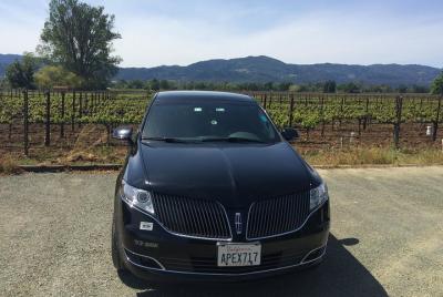 Sedan privado (hasta 4 pases) Transporte desde Napa a la OFS