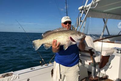 Pesca en alta mar SEIS horas Pesca en alta mar SEIS horas