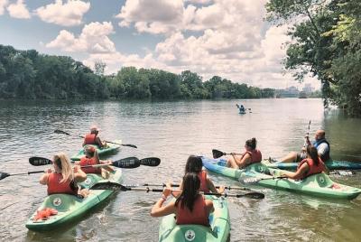 Búsqueda del tesoro en el río de 2 horas en el centro de Nashville - Grupo de 6+ Búsqueda del tesoro en el río de 2 horas en el centro de Nashville - Grupo de 6+