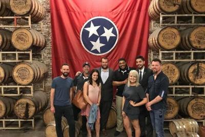 Rastreo de destilería todo incluido Nashville "Hey Y Rastreo de destilería todo incluido Nashville