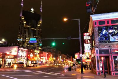Nashville en el recorrido nocturno en tranvía con paradas fotográficas Nashville en el recorrido nocturno en tranvía con paradas fotográficas