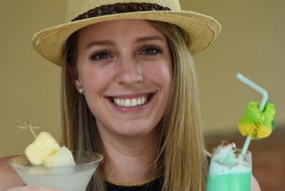 Tour de cócteles y gastronomía en el Barrio Francés para grupos pequeños