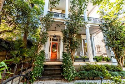 Recorrido histórico y arquitectónico para grupos pequeños de Garden District de Nueva Orleans