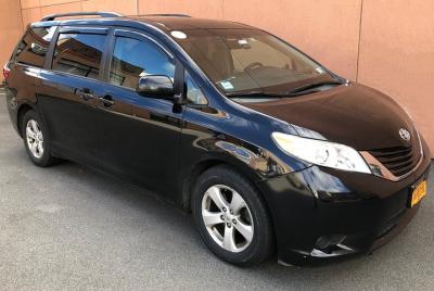 Traslado privado de salida: Hotel al Aeropuerto Internacional Louis Armstrong