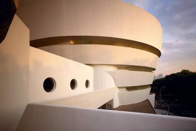 Solomon R. Guggenheim con Acceso Evite las colas