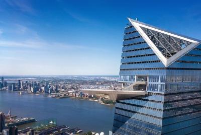 AHORA ABIERTO: Plataforma de observación Edge - Entrada general y Catedral de San Patricio