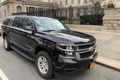 Excursión privada de un día a Woodbury Common Premium Outlet por SUV desde NYC