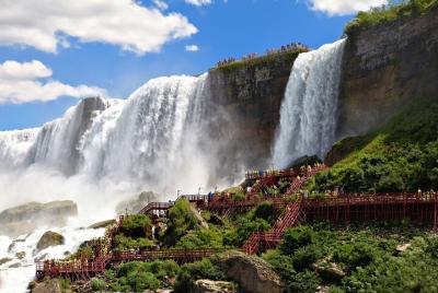  Tour del lado americano de las Cataratas del Niágara Paseo en barco Maid Of Mist, cueva de los vientos y más
