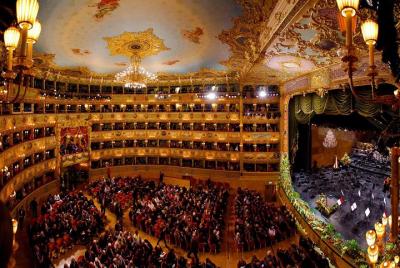 Visita guiada al Teatro La Fenice en Venecia