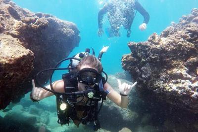 No se requiere certificación Tour guiado de buceo No se requiere certificación Tour guiado de buceo