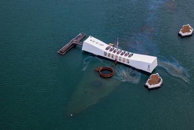 Traslado privado de ida y vuelta entre los hoteles de Waikiki y Pearl Harbor Traslado privado de ida y vuelta entre los hoteles de Waikiki y Pearl Harbor