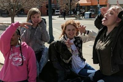 Explore la ciudad de Oklahoma con una búsqueda del tesoro única de Zombie Scavengers
