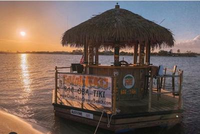 Orange Beach: crucero de 90 minutos al atardecer en un bar Tiki Orange Beach: crucero de 90 minutos al atardecer en un bar Tiki