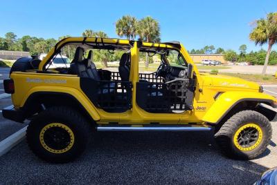 Alquiler de jeep convertible de 4 puertas en Orange Beach