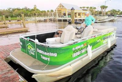 Carta de pesca privada de pontones en el lago Tohopekaliga en Florida (4 o 6 horas) Carta de pesca privada de pontones en el lago Tohopekaliga en Florida (4 o 6 horas)