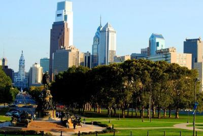 Traslado privado: aeropuerto de Filadelfia PHL a Filadelfia en automóvil de negocios