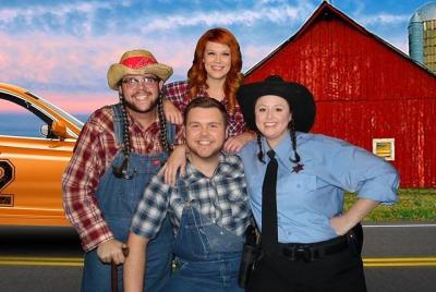 Entrada a la cena show de Great Smoky Mountain "Moonshine Murders" Entrada a la cena show de Great Smoky Mountain