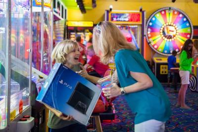 Tarjeta de juego Arcade City Pigeon Forge de $ 20 (+ $ 5) Tarjeta de juego Arcade City Pigeon Forge de $ 20 (+ $ 5)